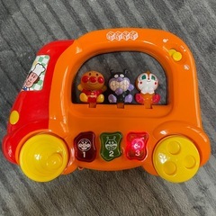 ★定価3960円！実家使用のため美品！★ベビラボ アンパンマン　赤ちゃん　おもちゃ ころころメロディバス　メリー ラトル　まとめ売り 歓迎の画像