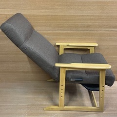 e21【ニトリ リクライニングコタツチェア】の画像