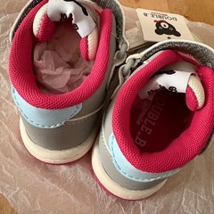新品　DOUBLE.B ミキハウス　スニーカーの画像