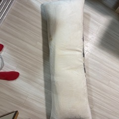 11/10に処分　ニトリ抱き枕　しろくまの画像