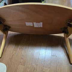 センターテーブルの画像