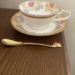 ティーカップ　ナルミの画像