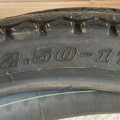 スーパーカブタイヤ17インチ2本の画像