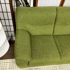 ソファ 二人掛け グリーン系 単身向けの画像