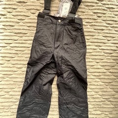 DESCENTE スキーウェアの画像