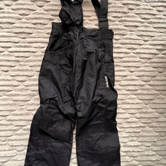 DESCENTE スキーウェアの画像