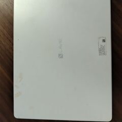 NEC LaVie Tab E PC-TE710KAW　タブレット　画面割れの画像