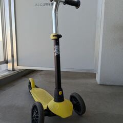 【ご予約中】Decathron 子供用キックボードの画像