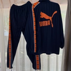 プーマ　ジャージ　じょうげ上下の画像