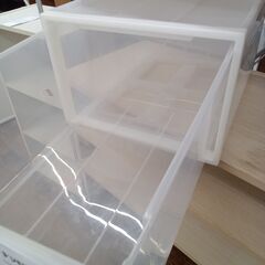 ★リユースのサカイ水戸店★  プラ収納  H23.5×D44.5×W34 クリーニング済み MT6092の画像