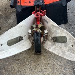 クボタ　管理機 4馬力 耕運機 培土　畝立て 1輪 家庭菜園 ハンドル回転 土あげ 溝上げ 揚土 畝上げ 培土　溝掘り 中耕　除草　跳ね上げ　正転逆転　作業幅約200mm 培土器付き　宮崎　　の画像