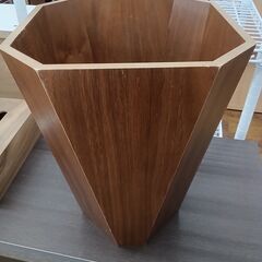 ★リユースのサカイ水戸店★  ゴミ箱  H×D×W クリーニング済み MT6093の画像
