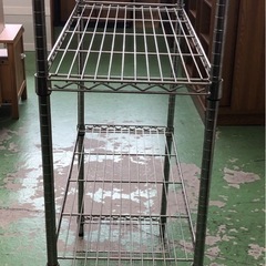 【ドリーム川西店御来店限定】☆ジモティー見たよ♪割引☆  4段メタルラック  クリーニング済み 【99560000033293】の画像