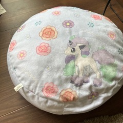 ポケモン　クッション
の画像