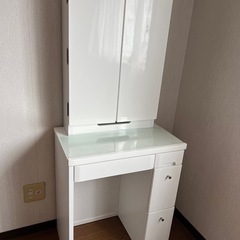 ドレッサー　三面鏡　化粧台　の画像