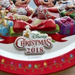 ディズニーのクリスマス空き缶の画像