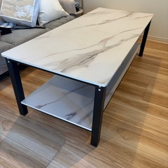 大理石調ローテーブルの画像