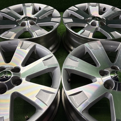 三菱純正 18インチ　ホイール　18×7J +38 PCD114.3 ハブ66 CV デリカD5 S51027013