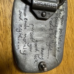 ディーゼルバックルの画像