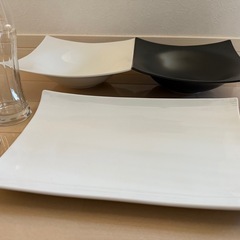 食器、カトラリー24点セットの画像