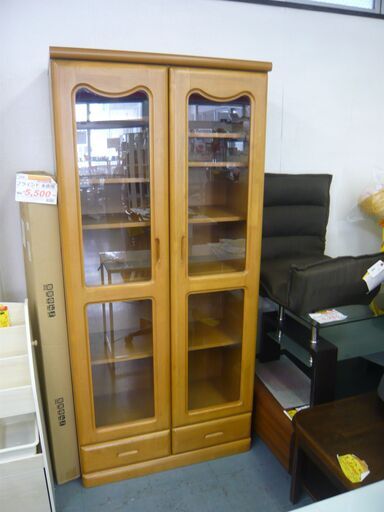 ID：700024　本棚