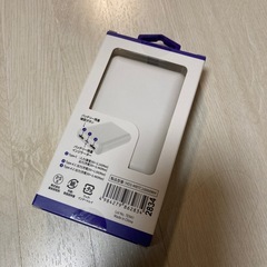 未使用品。小型、軽量。急速充電モバイルバッテリーの画像