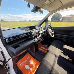 スズキ ワゴン R ハイブリッド 平成30年 距離1万だけです 車検2年つきの画像