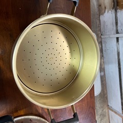 大きな蒸し器　鍋　アルミ鍋　蒸し活^_^^_^の画像