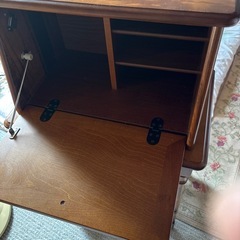 カリモク収納つくえ机の画像