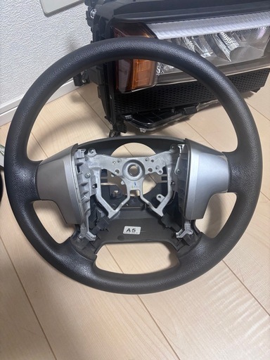 ハイエース　ステアリング