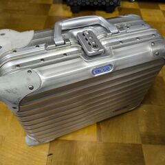 【予約済】RIMOWA スーツケースの画像