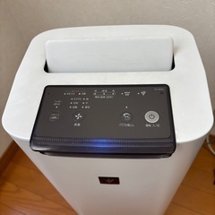 シャープ　プラズマクラスター　2018年製　空気清浄機　加湿器の画像