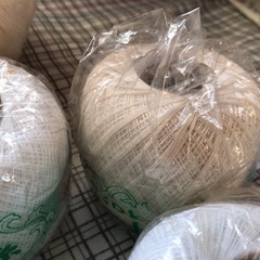 レース糸　毛糸、毛糸玉の画像