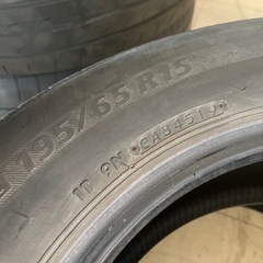 無料タイヤ　195/65R15【4519】2本の画像
