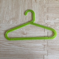 IKEA 子供用ハンガーの画像