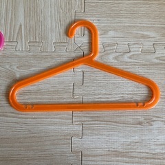 IKEA 子供用ハンガーの画像