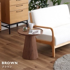 サイドテーブルの画像