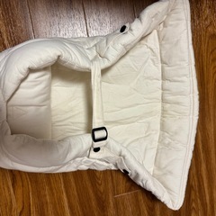 エルゴ抱っこ紐　インサート付きの画像