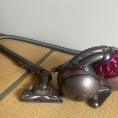 ダイソン　掃除機の画像