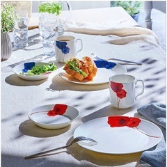 🌸🌸♡. 新品 NARUMI ナルミ スプリング・フィールド（Spring Field）お皿、マグカップセット.♡の画像