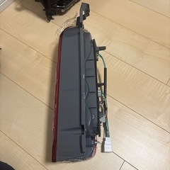 ハイエーステール助手席側の画像