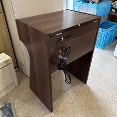 コンパクトドレッサー デスク コンセント付きの画像