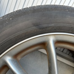 受け渡し者決定215/55R17 タイヤホイールセットの画像