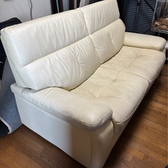 ソファーの画像