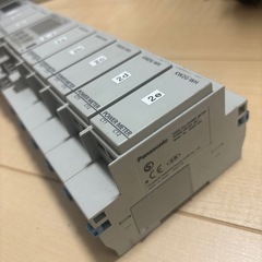 KW2G-WH KW2G OMRON S8VS-01524の画像