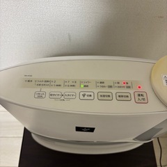 SHARP 加湿セラミックファンヒーター HX-H120-W18年製の画像