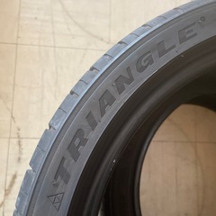 無料タイヤ　265/35R18【3619】2本の画像