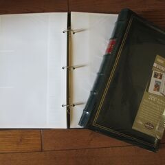洋書のようなフォトアルバム　新品未開封1冊　おまけで開封済み1冊の画像