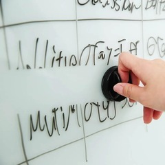 LOWYA　ガラスボード　の画像