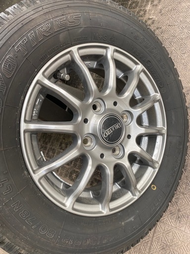 軽バンスタッドレスタイヤ&ホイル付き